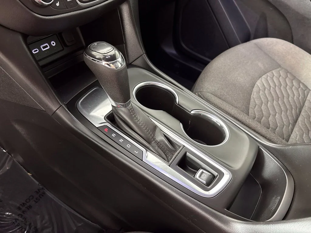 Used 2021 Gray Chevrolet LT image 40
