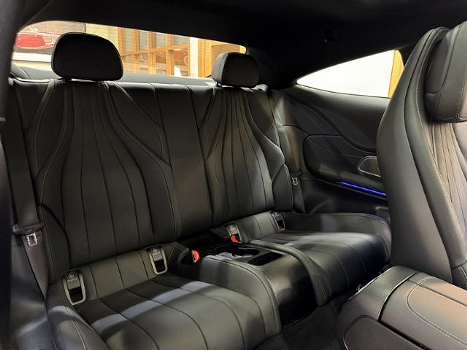 Certified Used 2025 Graphite Grey Metallic Mercedes-Benz 4MATIC® image 21
