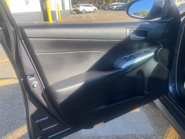 Used 2014 Gray Toyota SE image 10