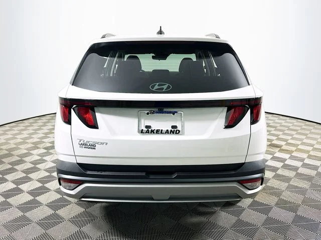 New 2026 White Hyundai SEL image 4