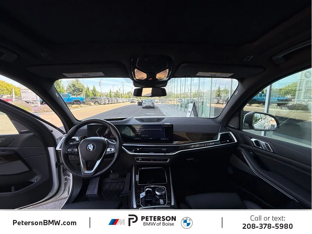 Used 2024 White BMW xDrive50e image 22