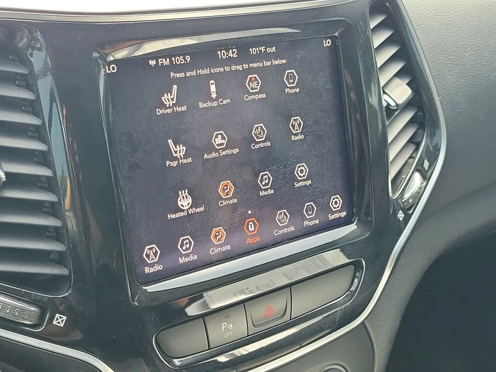 Used 2019 Gray Jeep Limited image 23