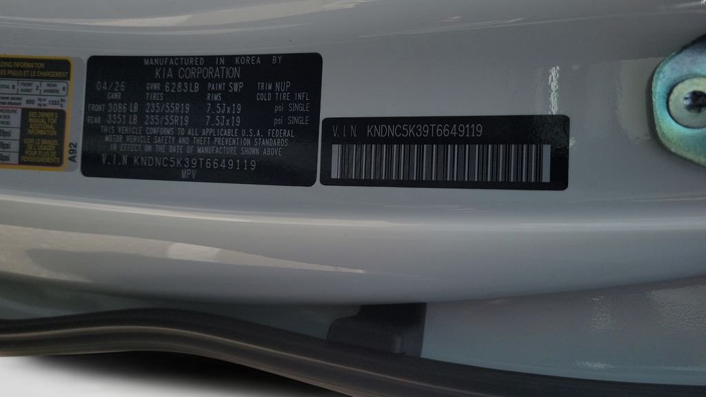 New 2026 Snow White Pearl Kia EX image 29