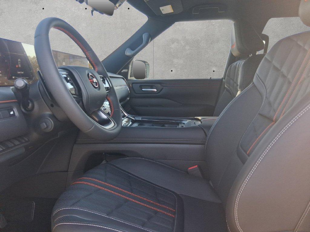 New 2026 White Nissan PRO-4X image 20