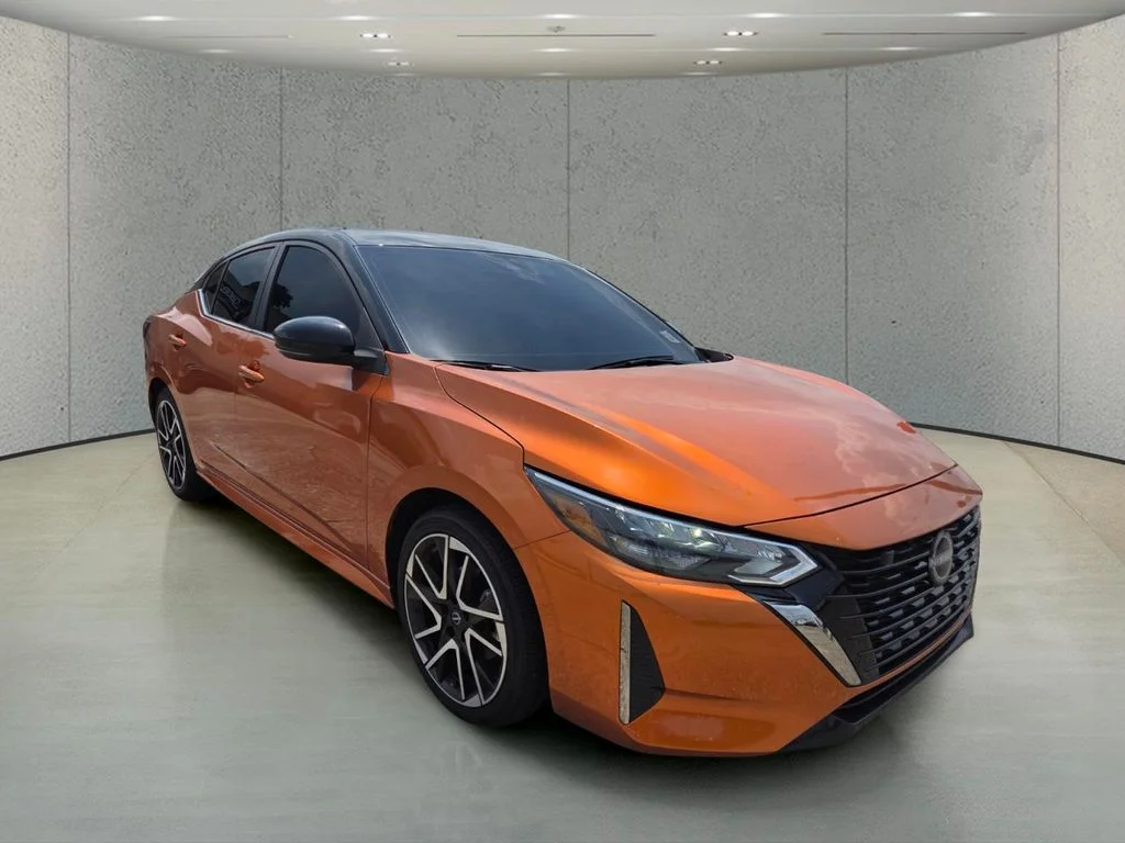 Used 2025 Orange Nissan SR image 7