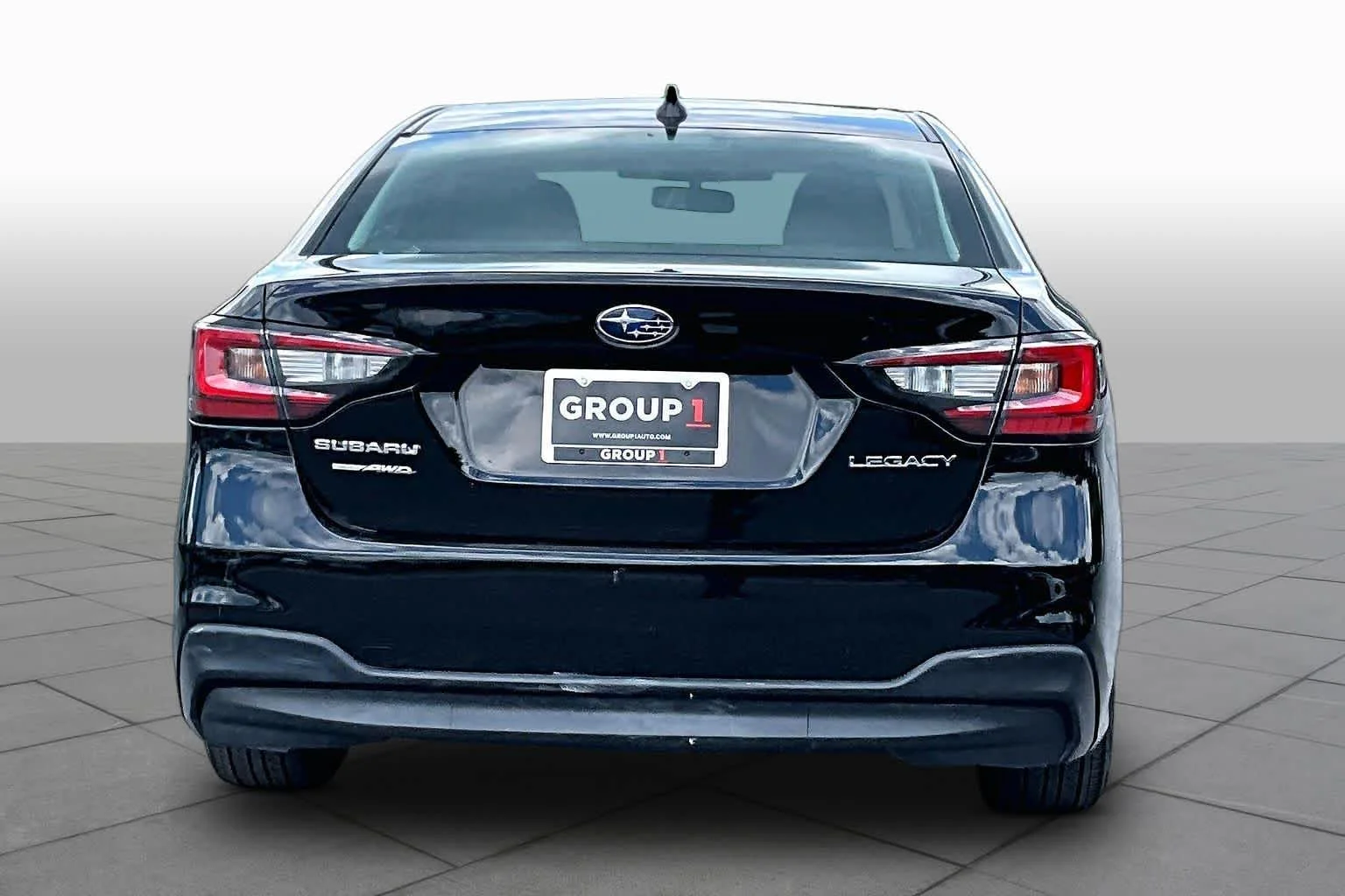 Used 2023 Crystal Black Silica Subaru Premium image 5