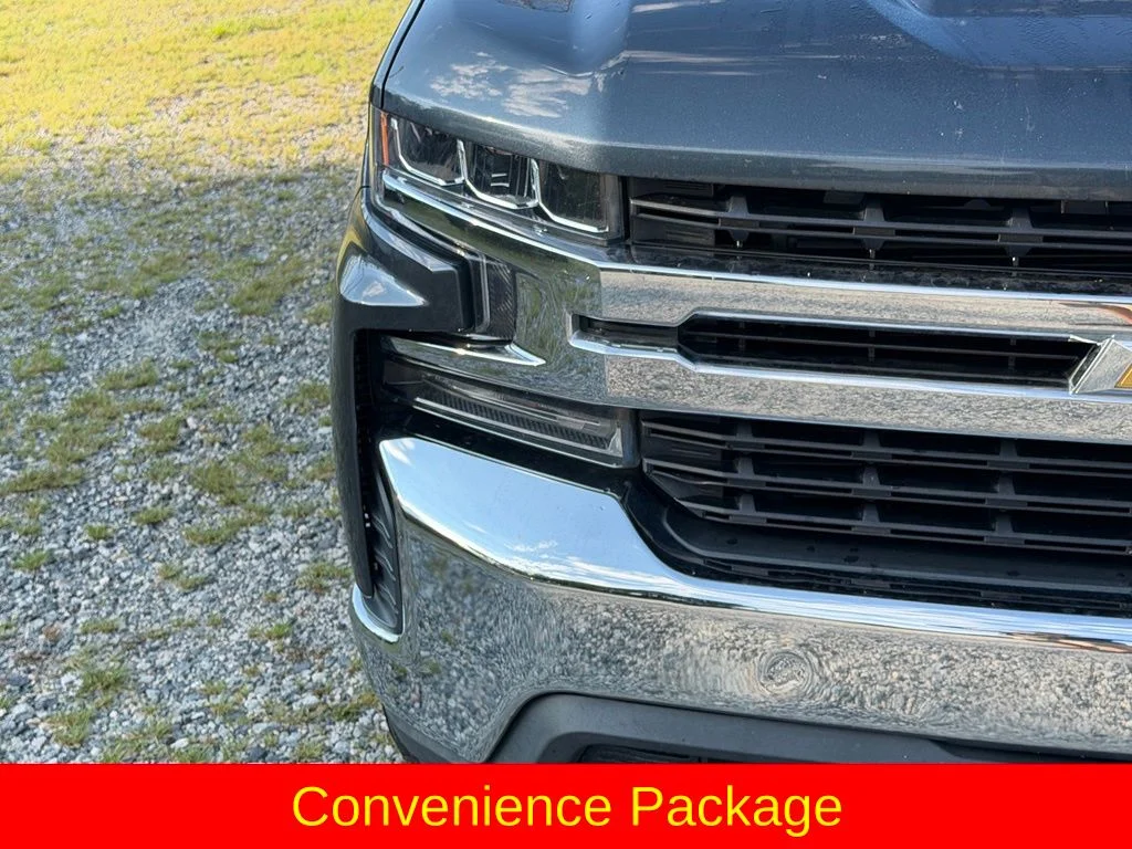 Used 2019 Gray Chevrolet LT image 12