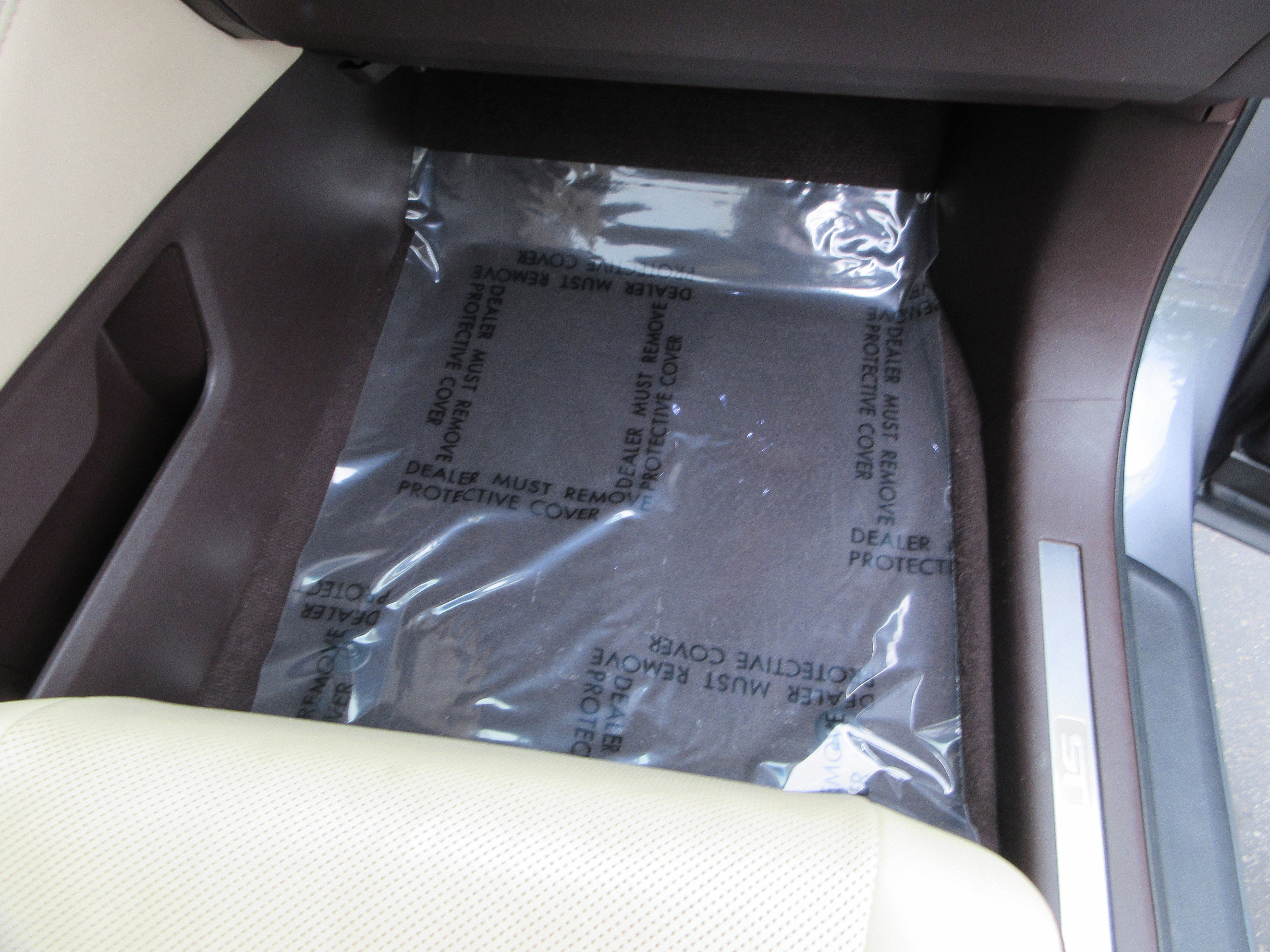 Used 2016 Nebula Gray Pearl Lexus 450h image 26