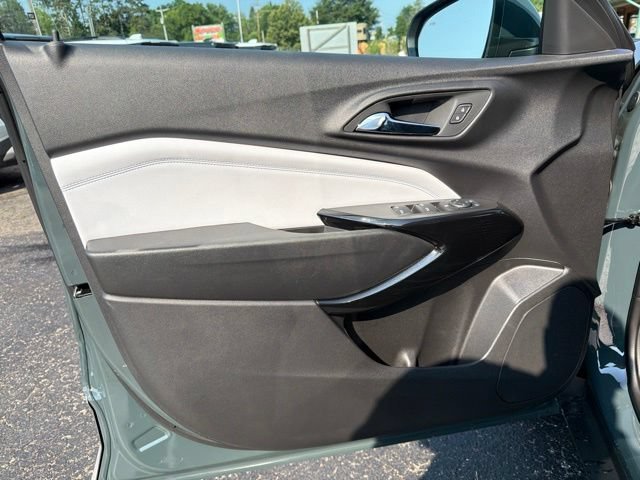 2026 Chevrolet Trax LT - Photo 18