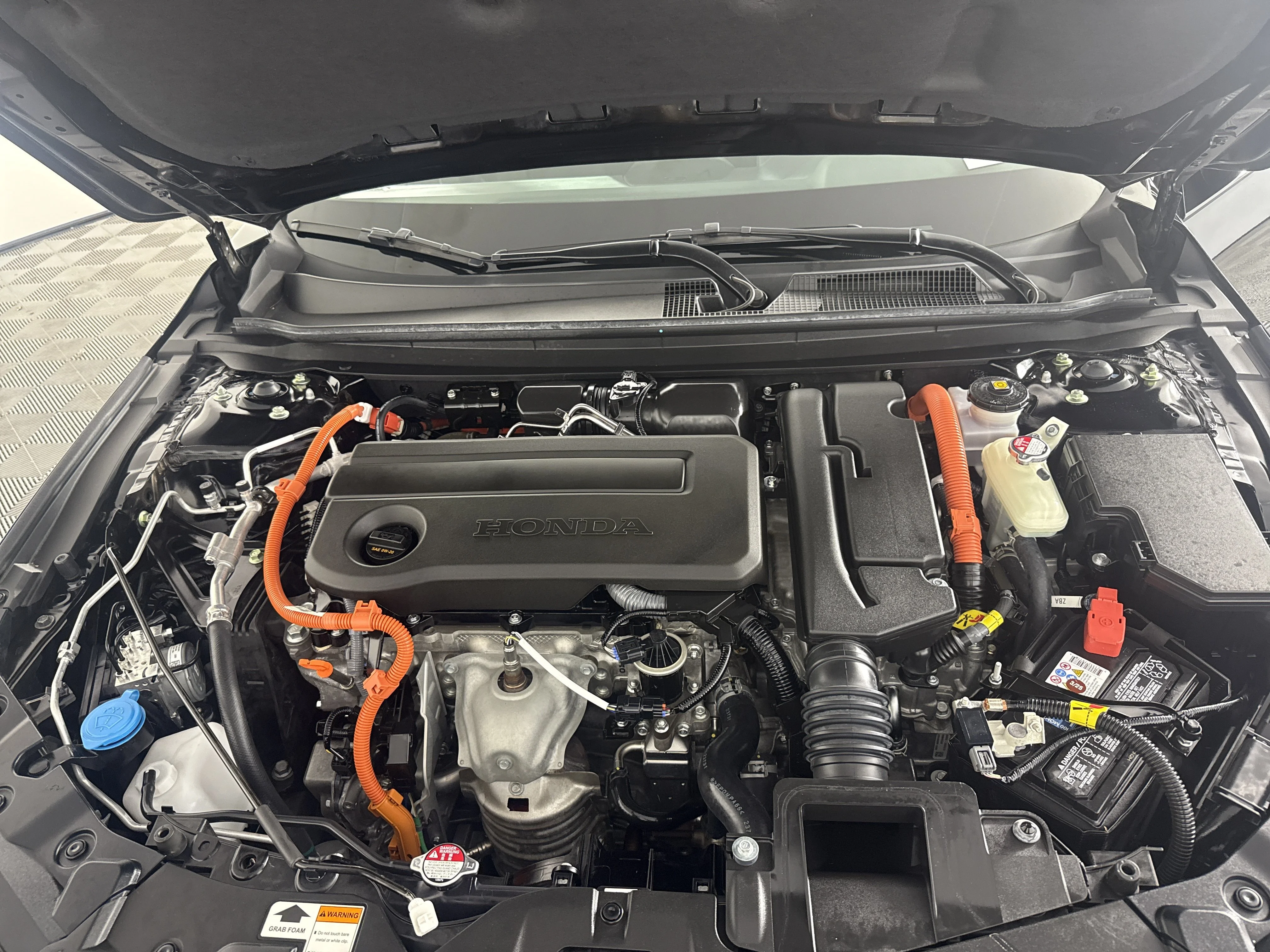 2024 Honda Accord Hybrid EX-L - Photo 41