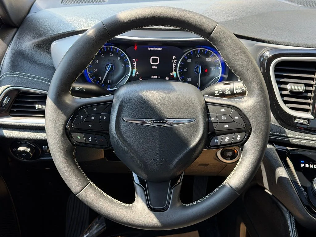 Used 2025 Black Chrysler Limited image 17