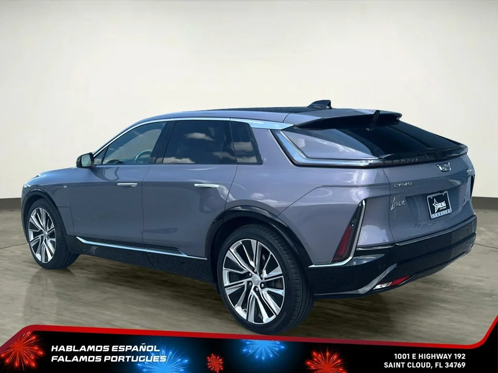 Used 2025 Celestial Metallic Cadillac Luxury 3 image 4
