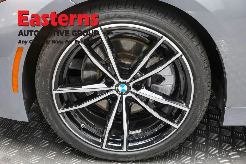 Used 2023 Gray BMW 330i image 31