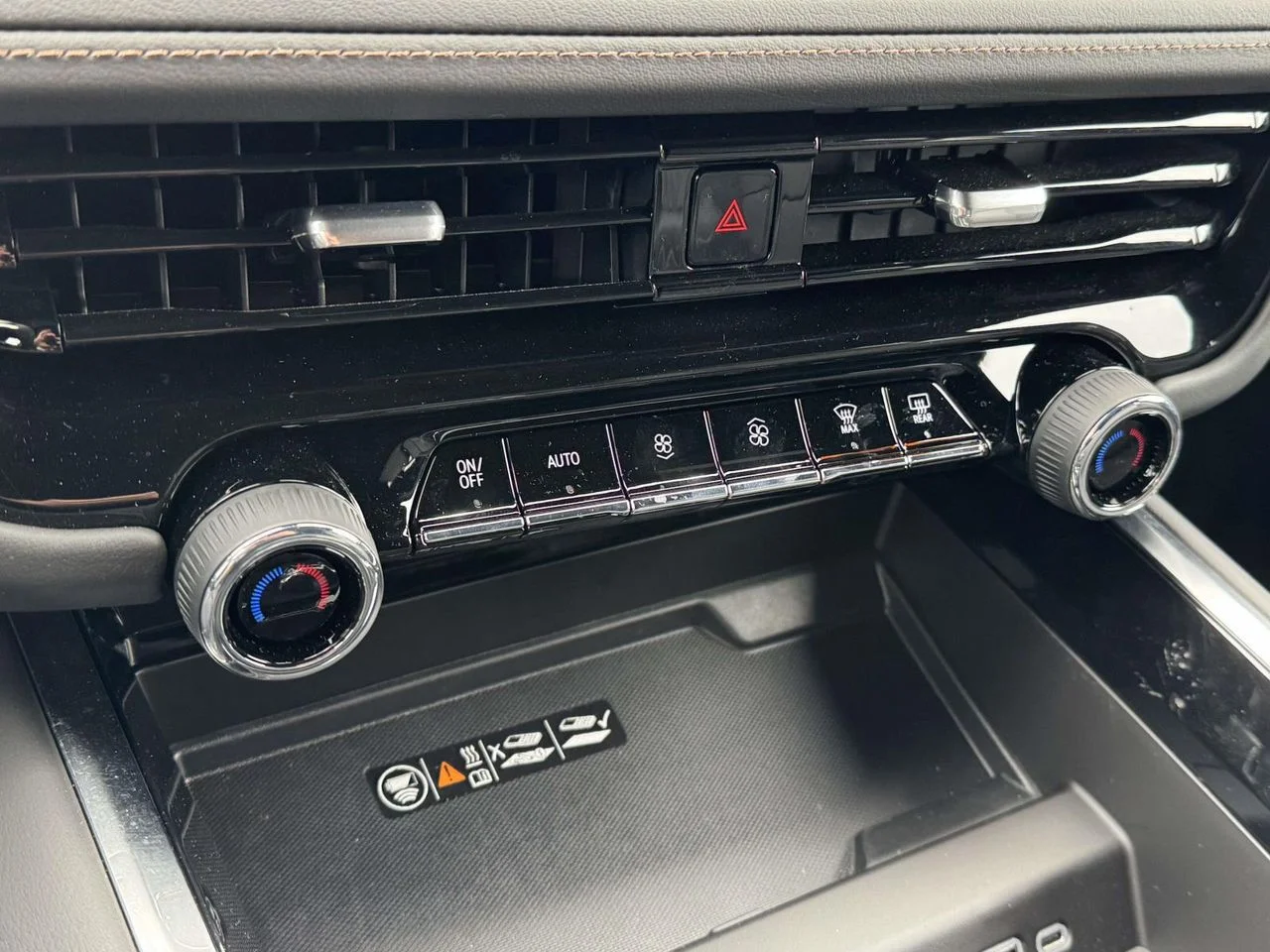 Used 2025 Black Chevrolet High Country image 26