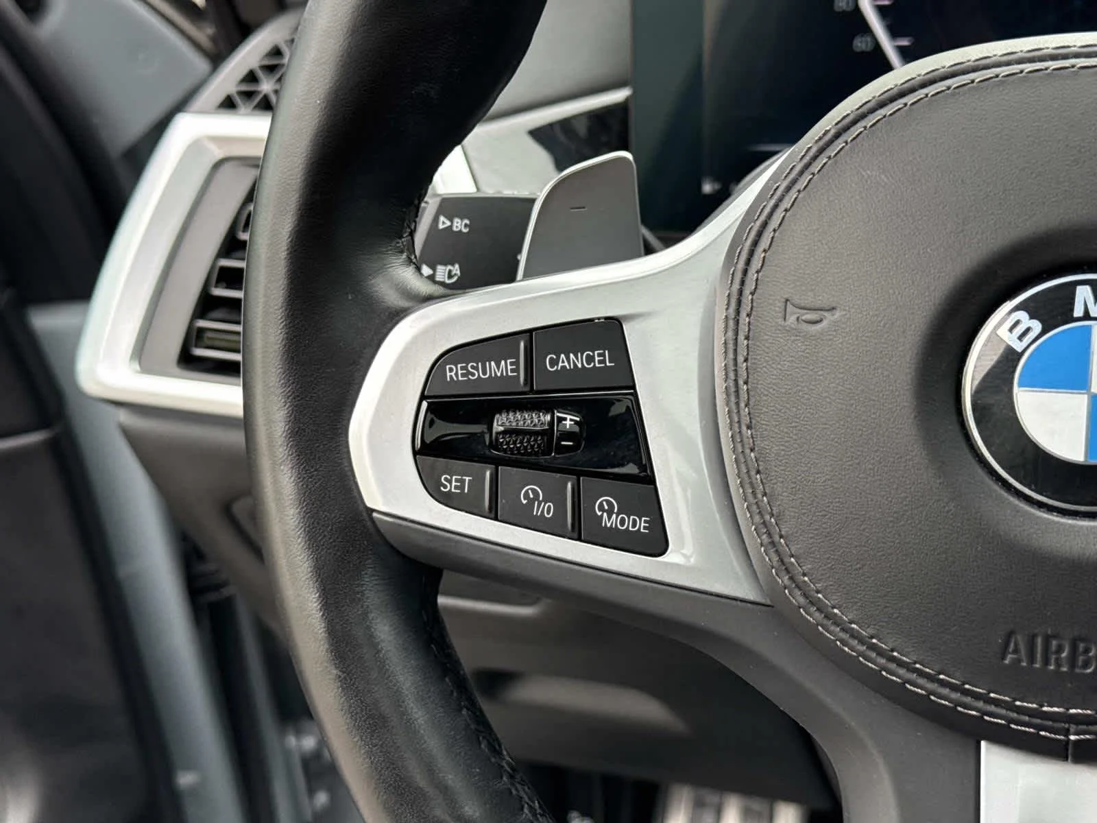 Used 2024 Brooklyn Grey Metallic BMW xDrive40i image 34