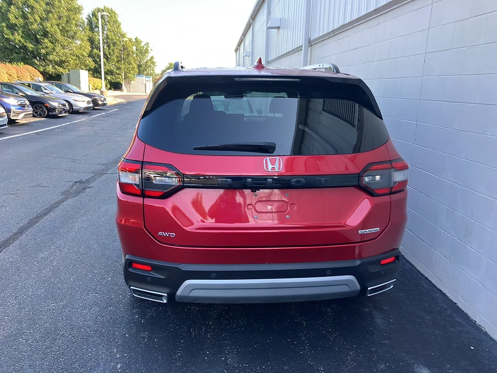Certified Used 2025 Radiant Red Metallic II Honda Touring image 36