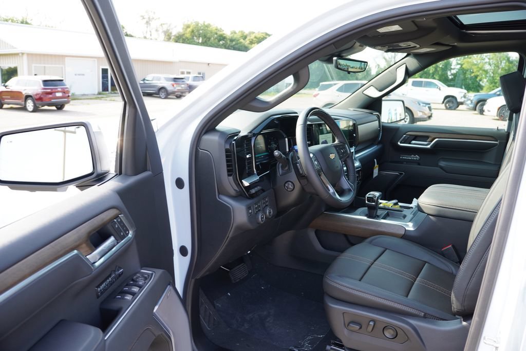 2026 Chevrolet Silverado 1500 High Country - Photo 11