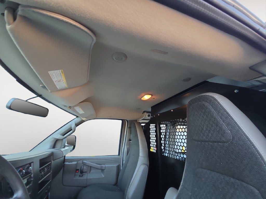 2025 Chevrolet Express Cargo Work Van - Photo 17