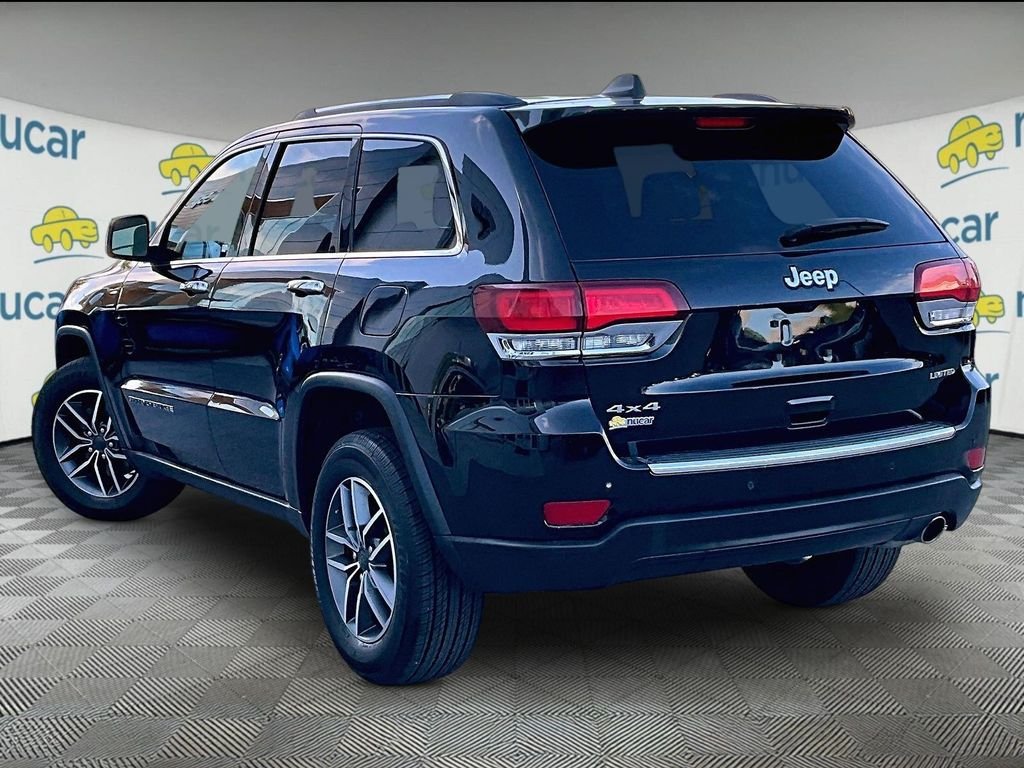 Used 2021 Diamond Black Crystal Pearlcoat Jeep Limited image 4