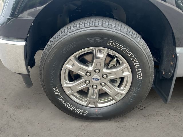 Used 2021 Black Metallic Ford XLT image 9