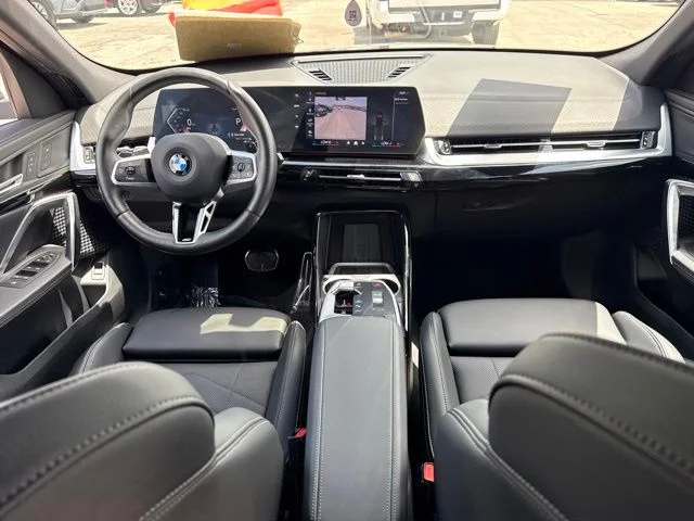 Used 2026 Black BMW xDrive28i image 16