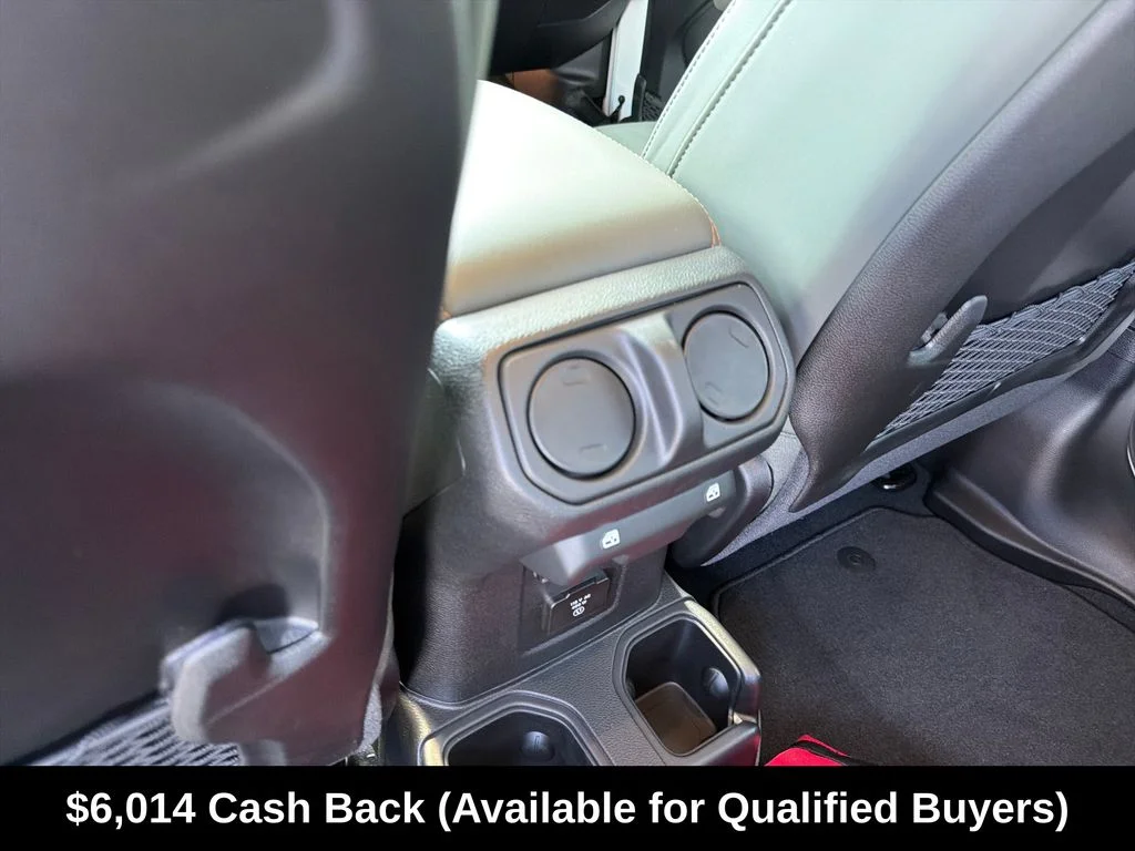 New 2026 Bright White Clearcoat Jeep Mojave image 30