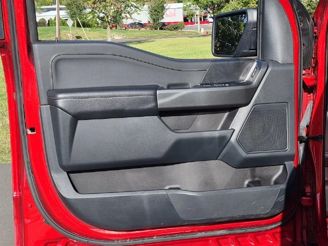 Used 2023 Red Ford XLT image 19