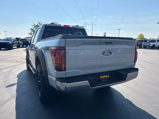 Used 2024 Gray Ford Lariat image 7