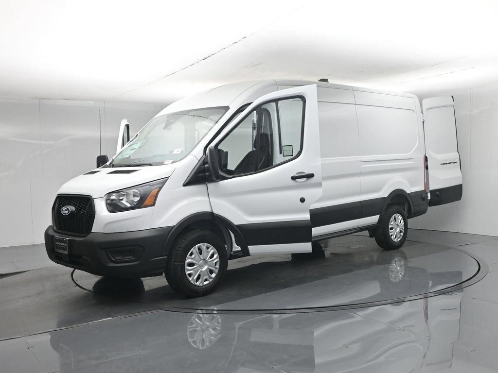 New 2026 White Ford Base image 27