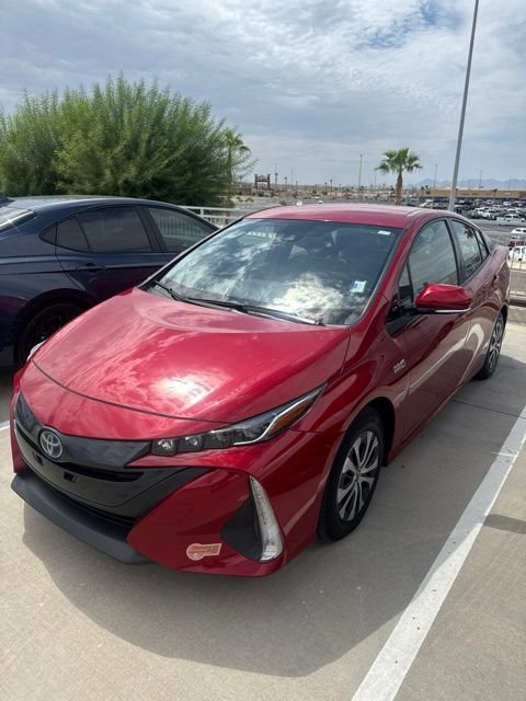 Used 2020 Red Toyota XLE image 1