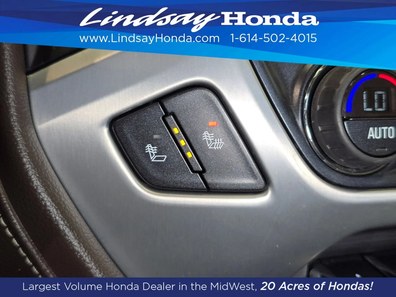 Used 2016 Cardinal Red GMC SLT image 18