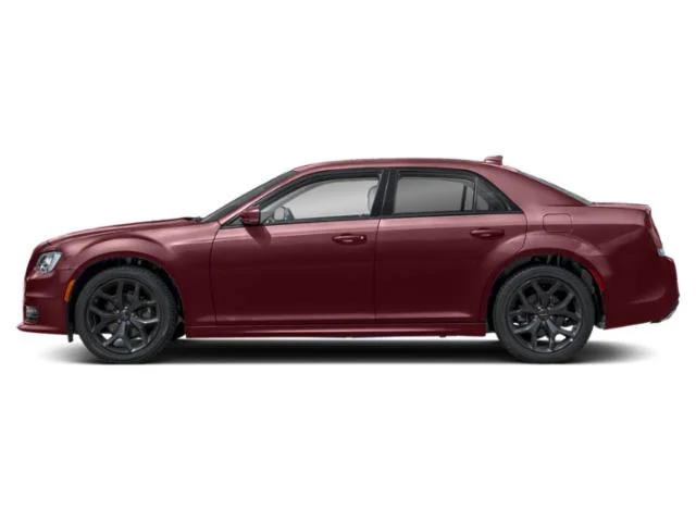 Used 2023 Velvet Chrysler Touring L image 3
