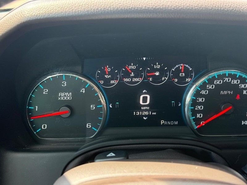 Used 2016 Pearl Chevrolet LTZ image 23