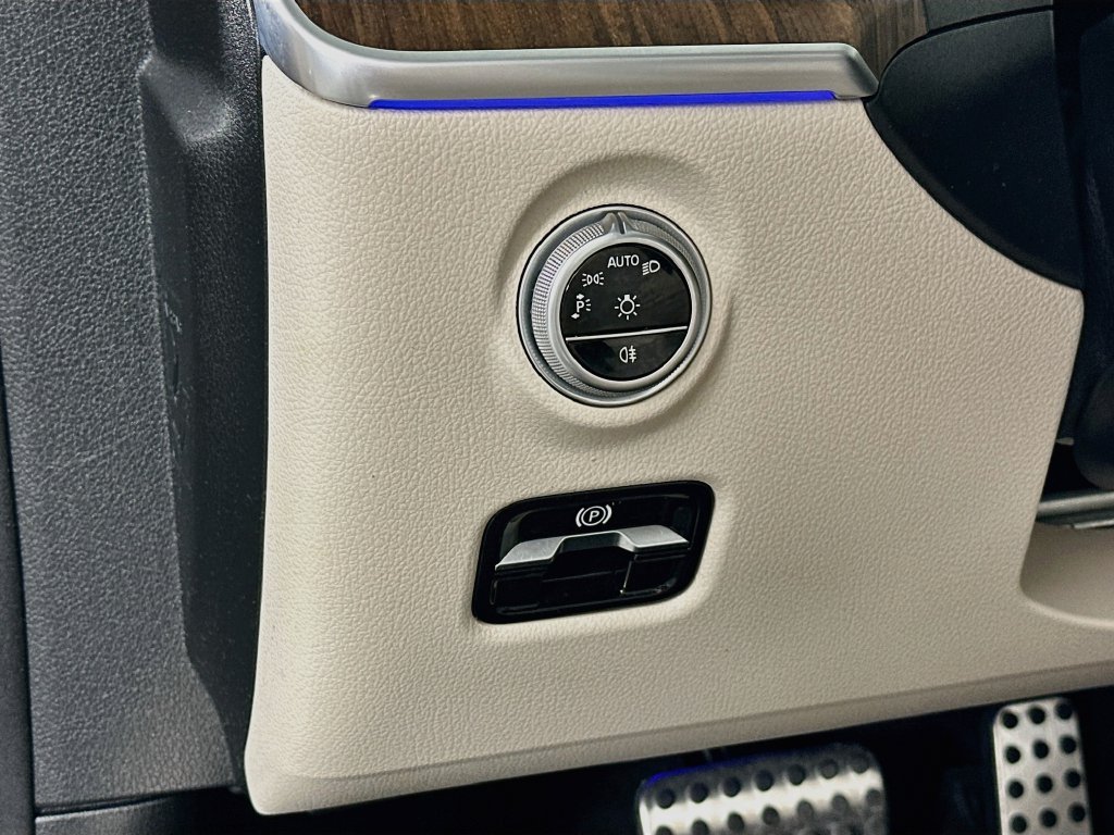 Certified Used 2025 Red Mercedes-Benz CLE 300 image 10