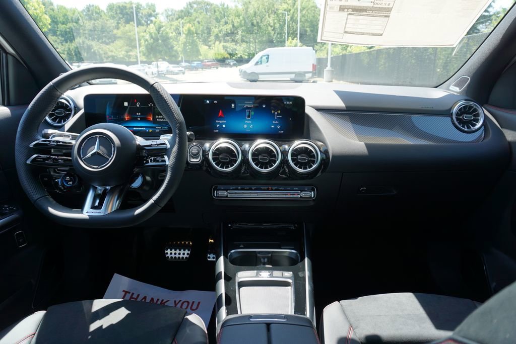 New 2026 Polar White Mercedes-Benz GLA 35 AMG® image 38