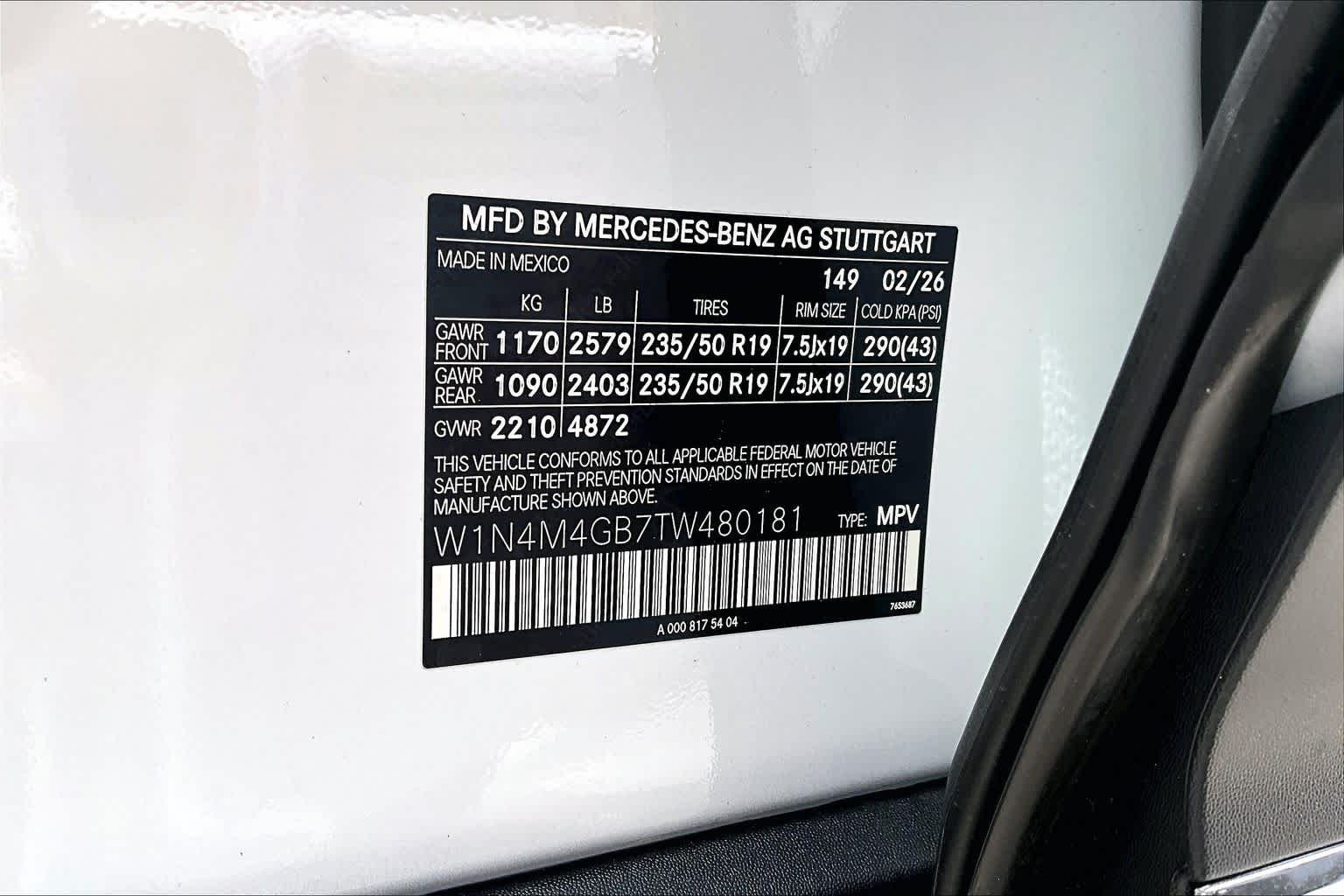 New 2026 Polar White Mercedes-Benz GLB 250 image 22