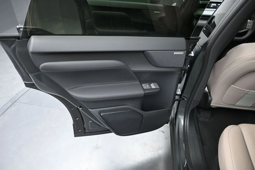 New 2027 Forest Lake Volvo Ultra image 14