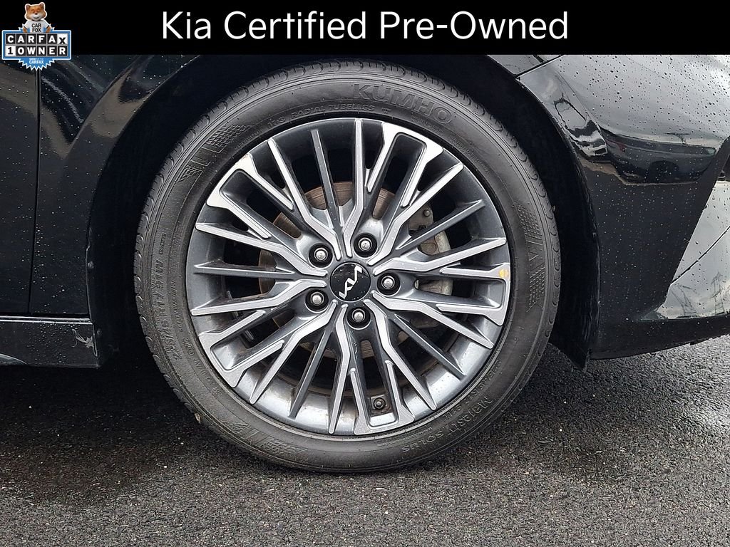 Certified Used 2023 Black Kia GT-Line image 9