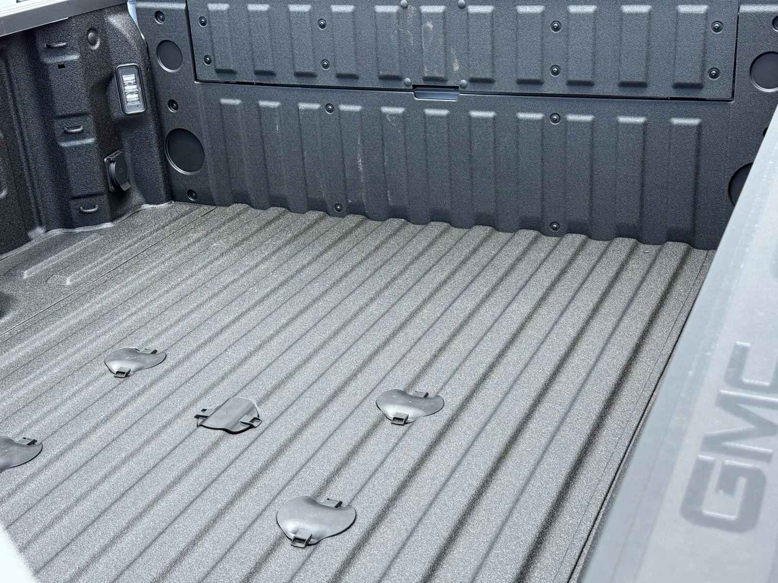 2026 GMC Sierra 2500HD Denali - Photo 19