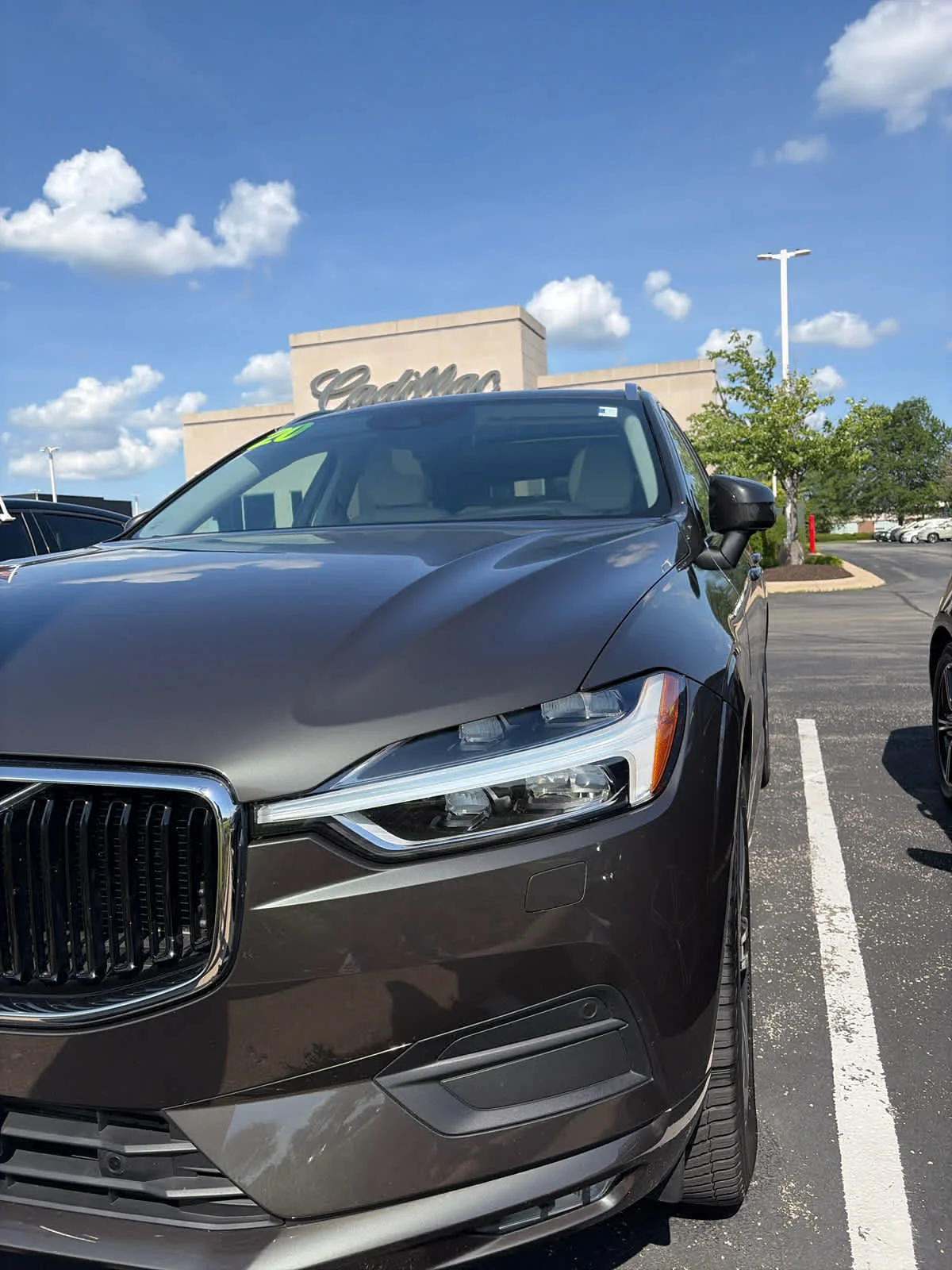 2024 Volvo S60 B5 Plus Dark Theme's photo