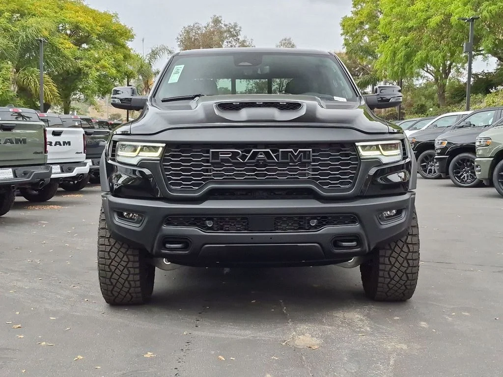 New 2026 Diamond Black Crystal Pearl-Coat Exterior Paint RAM RHO image 2