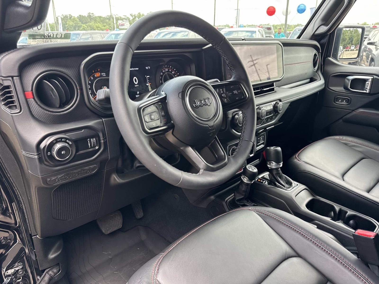 Used 2026 BLACK CLEARCOAT Jeep Rubicon X image 17