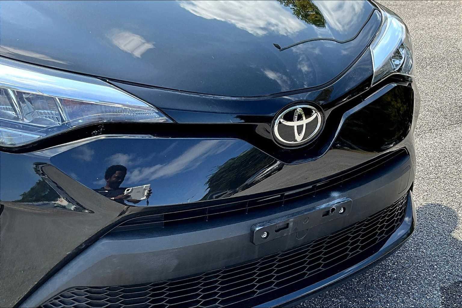 Used 2021 Black Sand Pearl Toyota Nightshade image 28