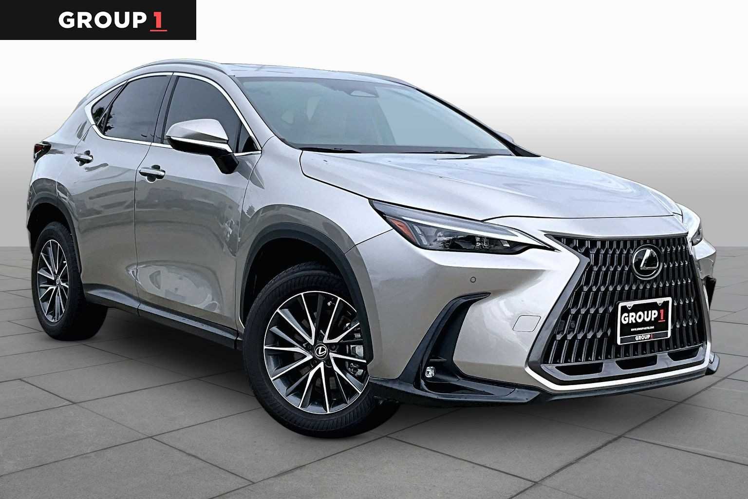 Used 2024 Atomic Silver Lexus Premium image 3
