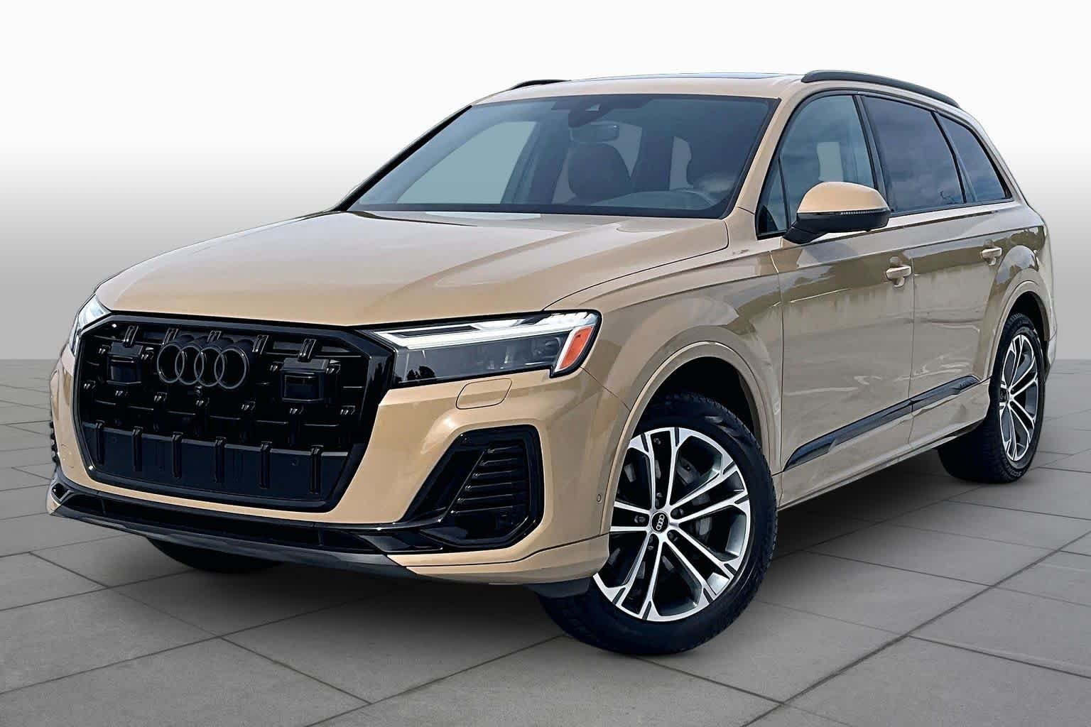 2025 Audi Q7 45 Premium Plus quattro Tiptronic's photo