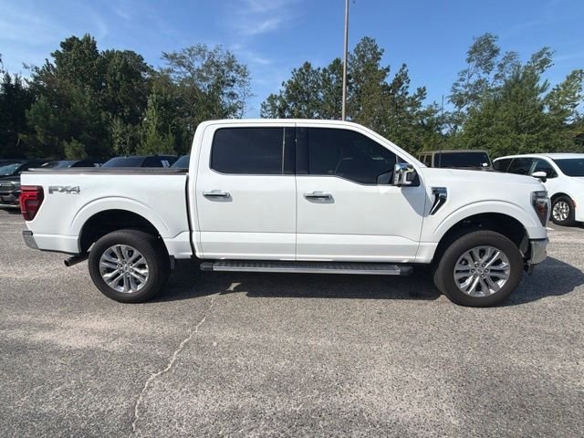Used 2024 White Ford Lariat image 3