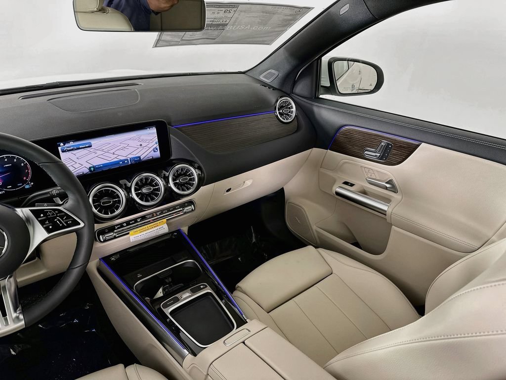 New 2026 Polar White Mercedes-Benz GLA 250 image 55