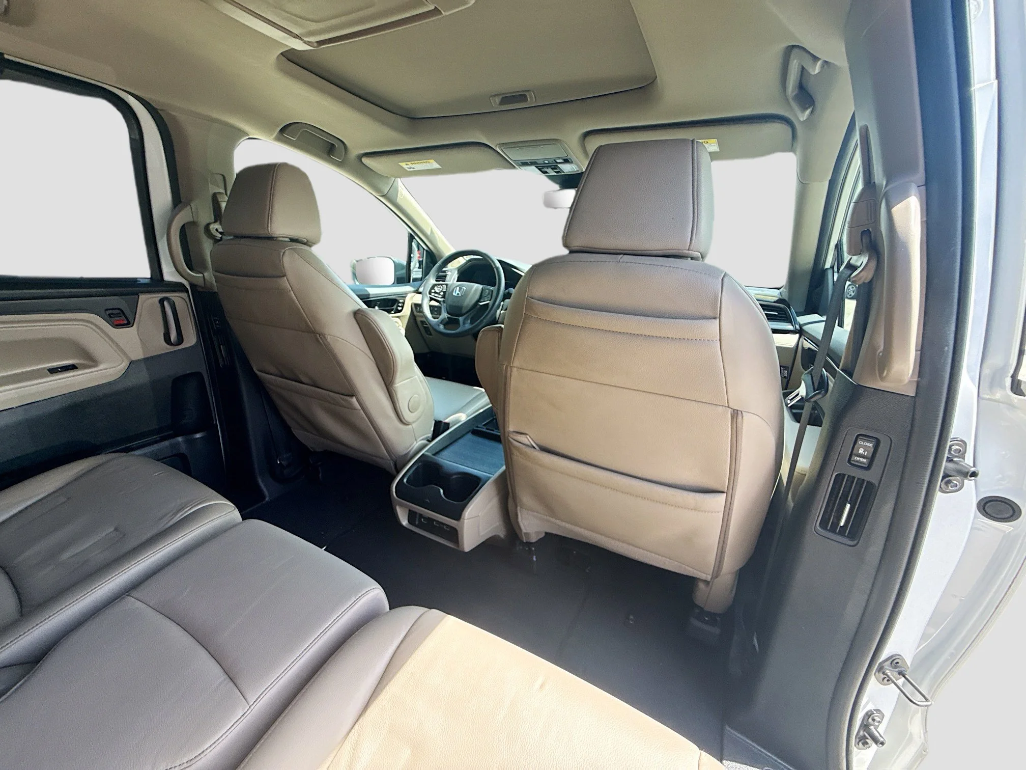 2023 Honda Odyssey Touring - Photo 29