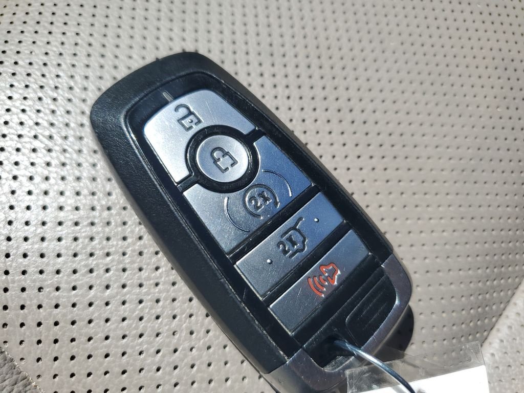 2020 Ford Escape Titanium - Photo 25