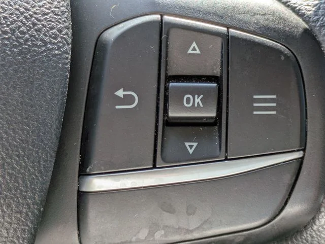 Certified Used 2022 Oxford White Ford XL image 24